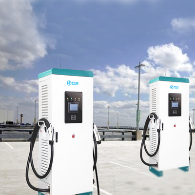 Pojazd elektryczny 60 kW Ładowarka EV Zintegrowana AC DC CCS Chademo Typ 2