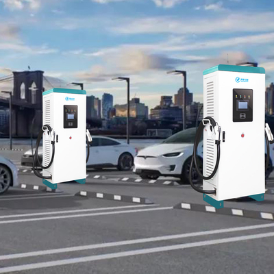 Szybka ładowarka DC 120 kW EV wszystko w jednym z podwójnym pistoletem ładującym